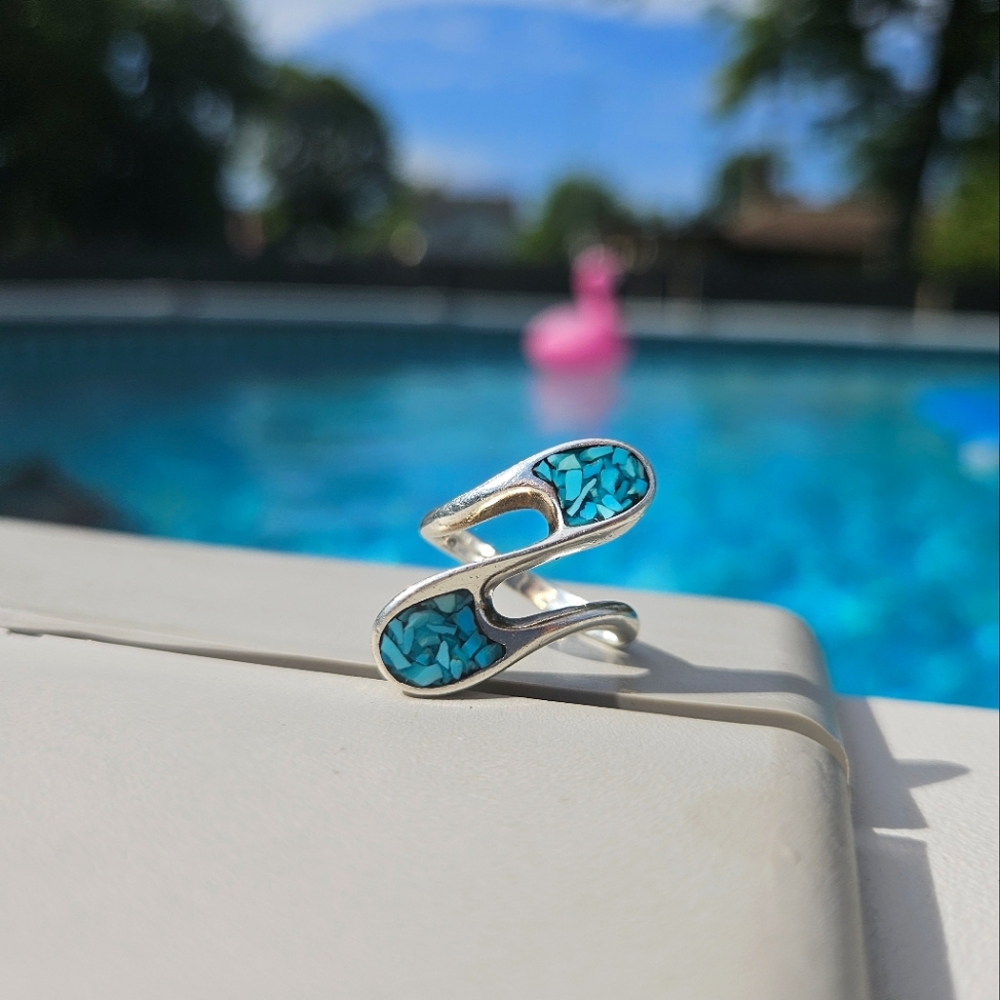 Vintage Sterling Silver Navajo Southwestern Turquoise Ring